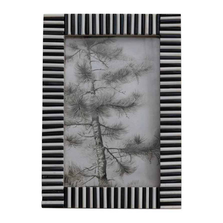 Ribbed Photo Frame