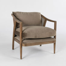 Load image into Gallery viewer, &quot;Tanner&quot; accent chair
